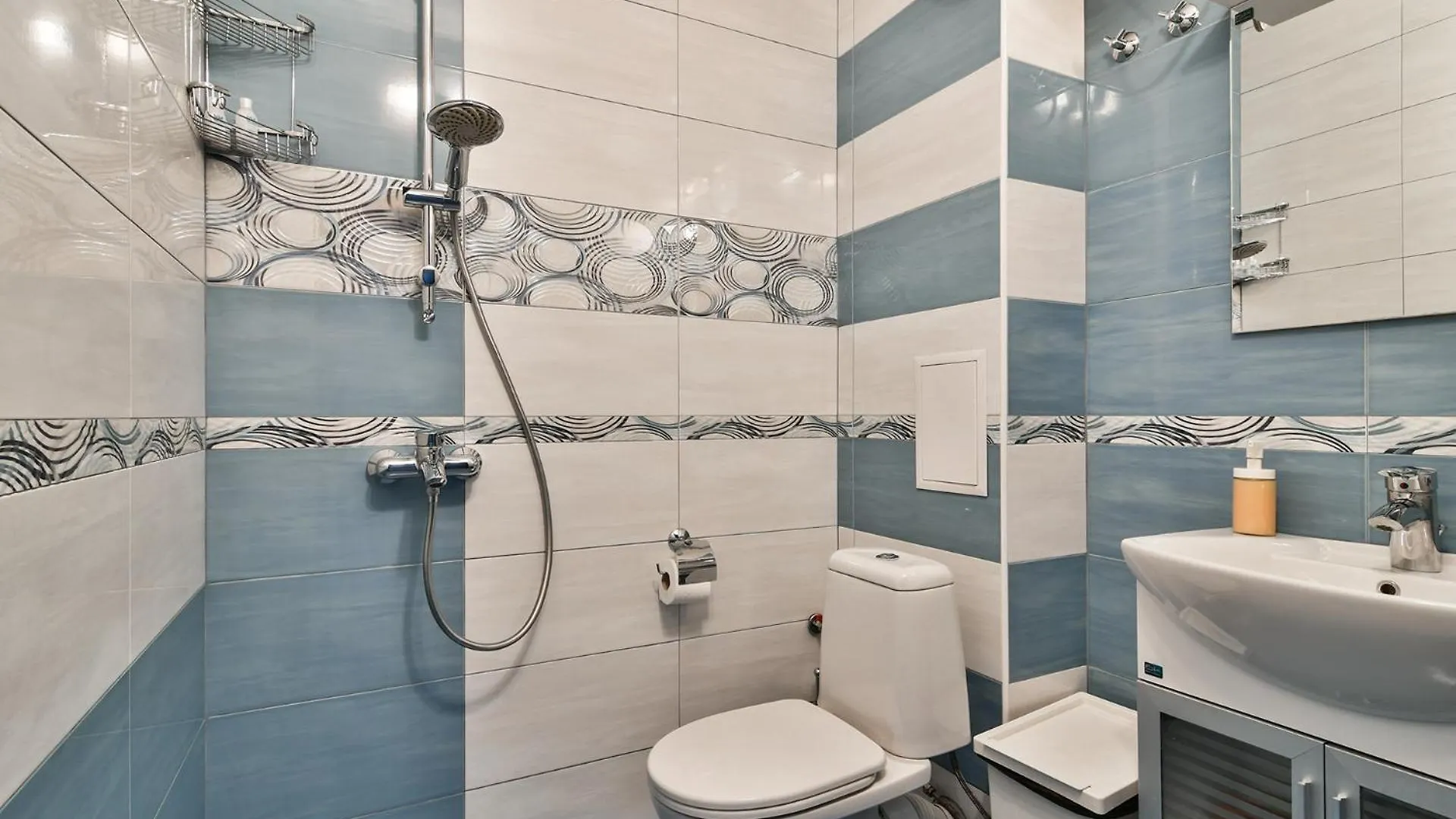 Central Gem For 2 Next To Beach Varna