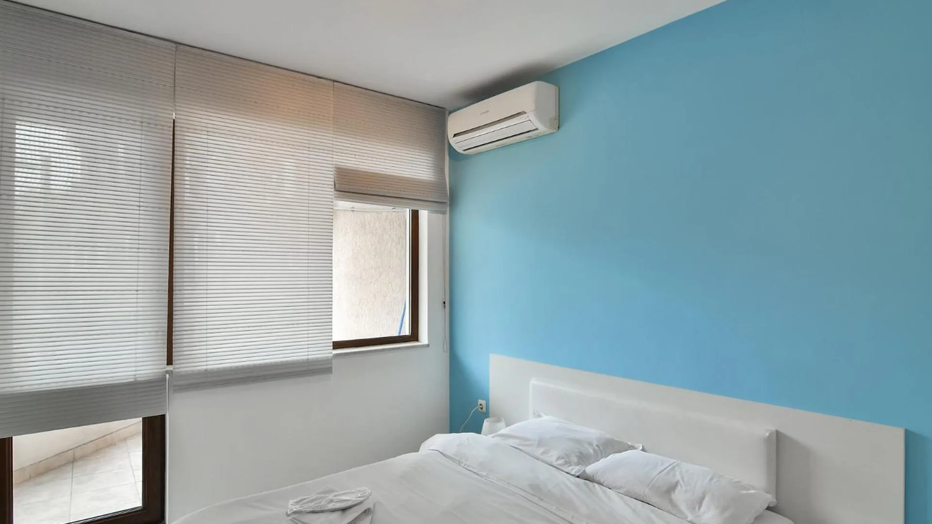 Central Gem For 2 Next To Beach Varna